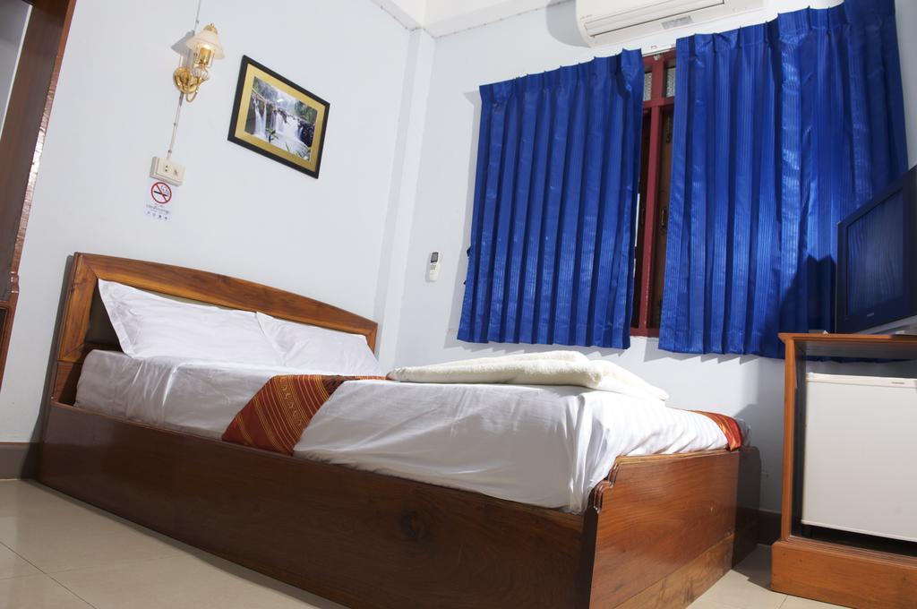 Lankham Hotel Pakse Camera foto
