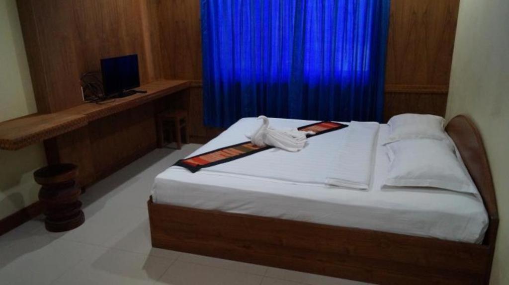 Lankham Hotel Pakse Esterno foto