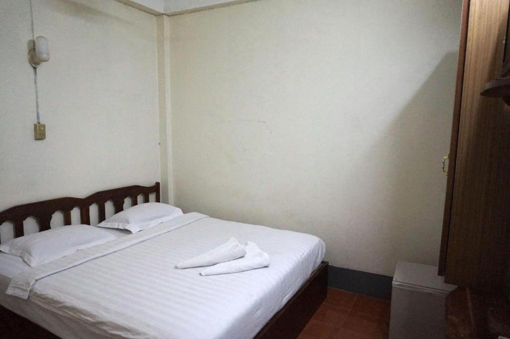 Lankham Hotel Pakse Esterno foto