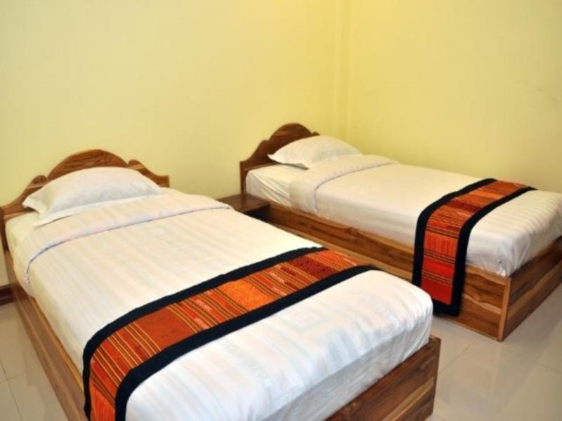 Lankham Hotel Pakse Esterno foto